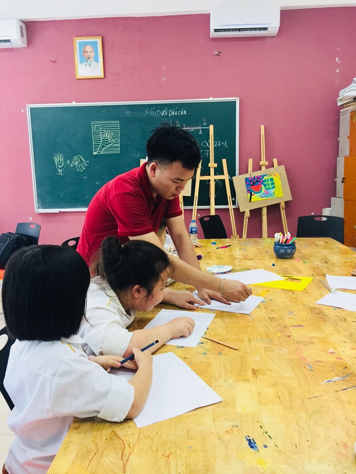 Sáng tạo mỹ thuật từ đôi bàn tay